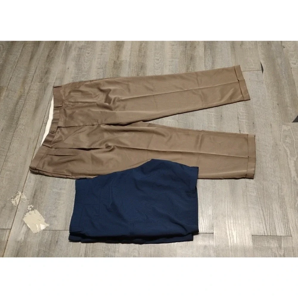 lot of 2 Goerge shorts and Jos. A. Banks Men''s Pants sz 46X30 blue, brown